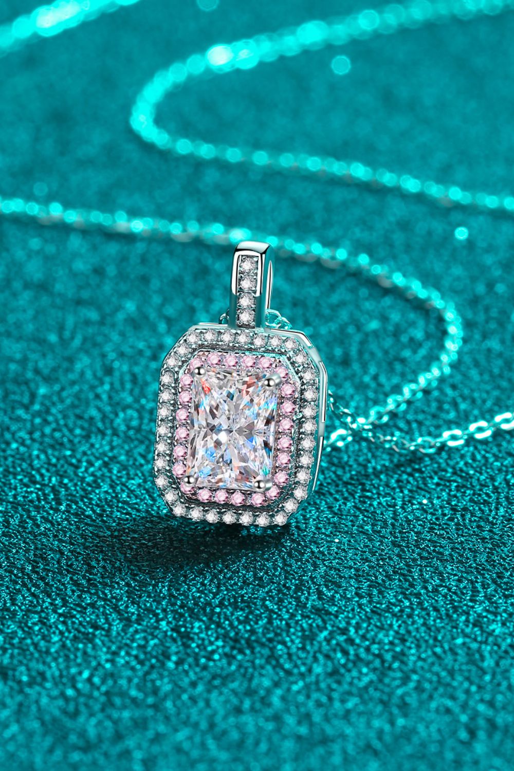The Alexandria Necklace