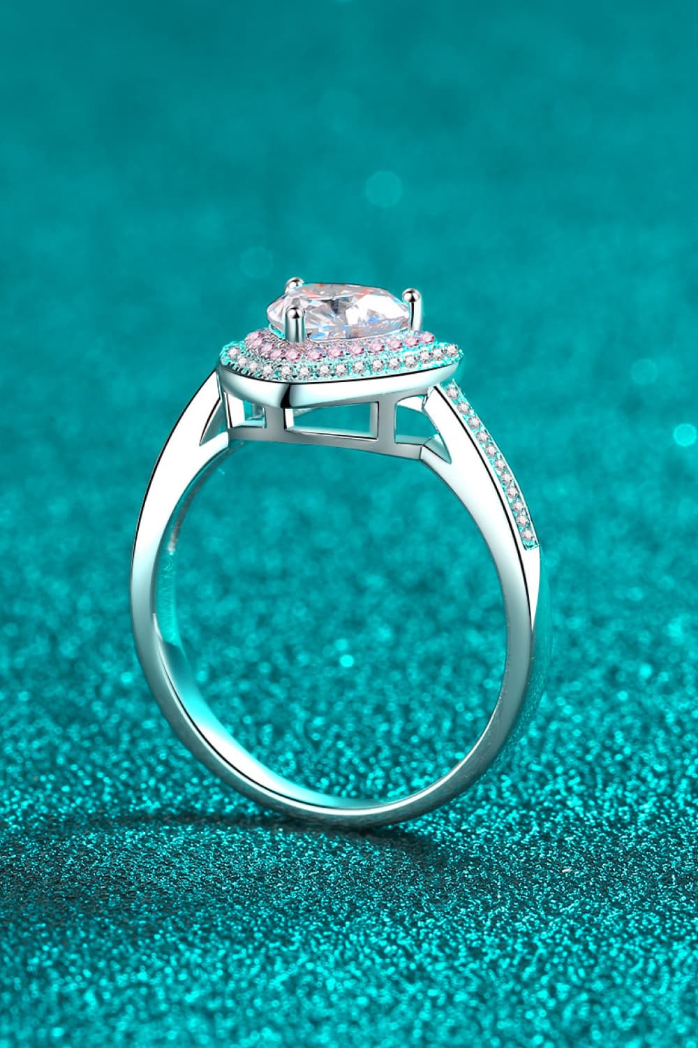 The Amara Ring