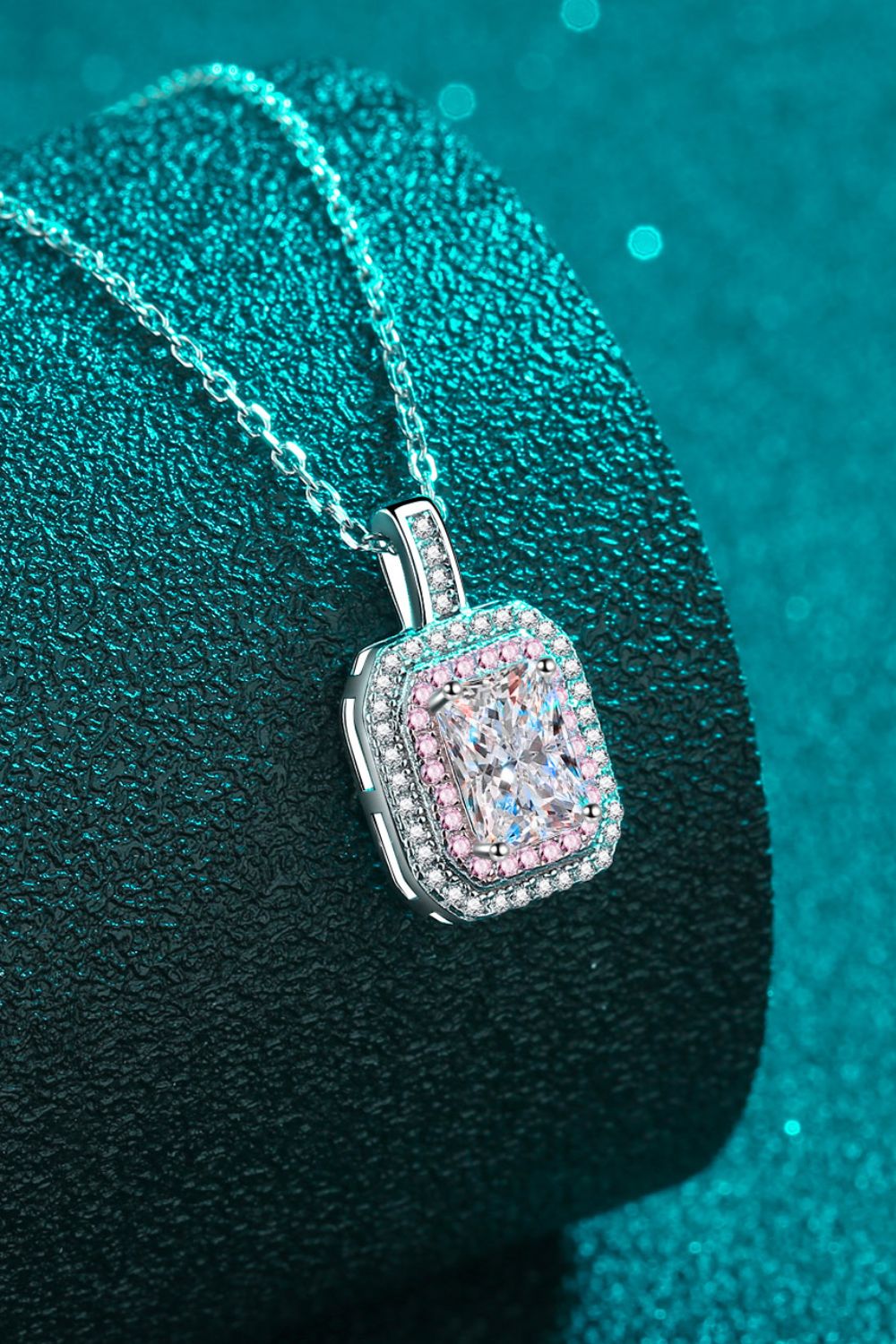 The Alexandria Necklace