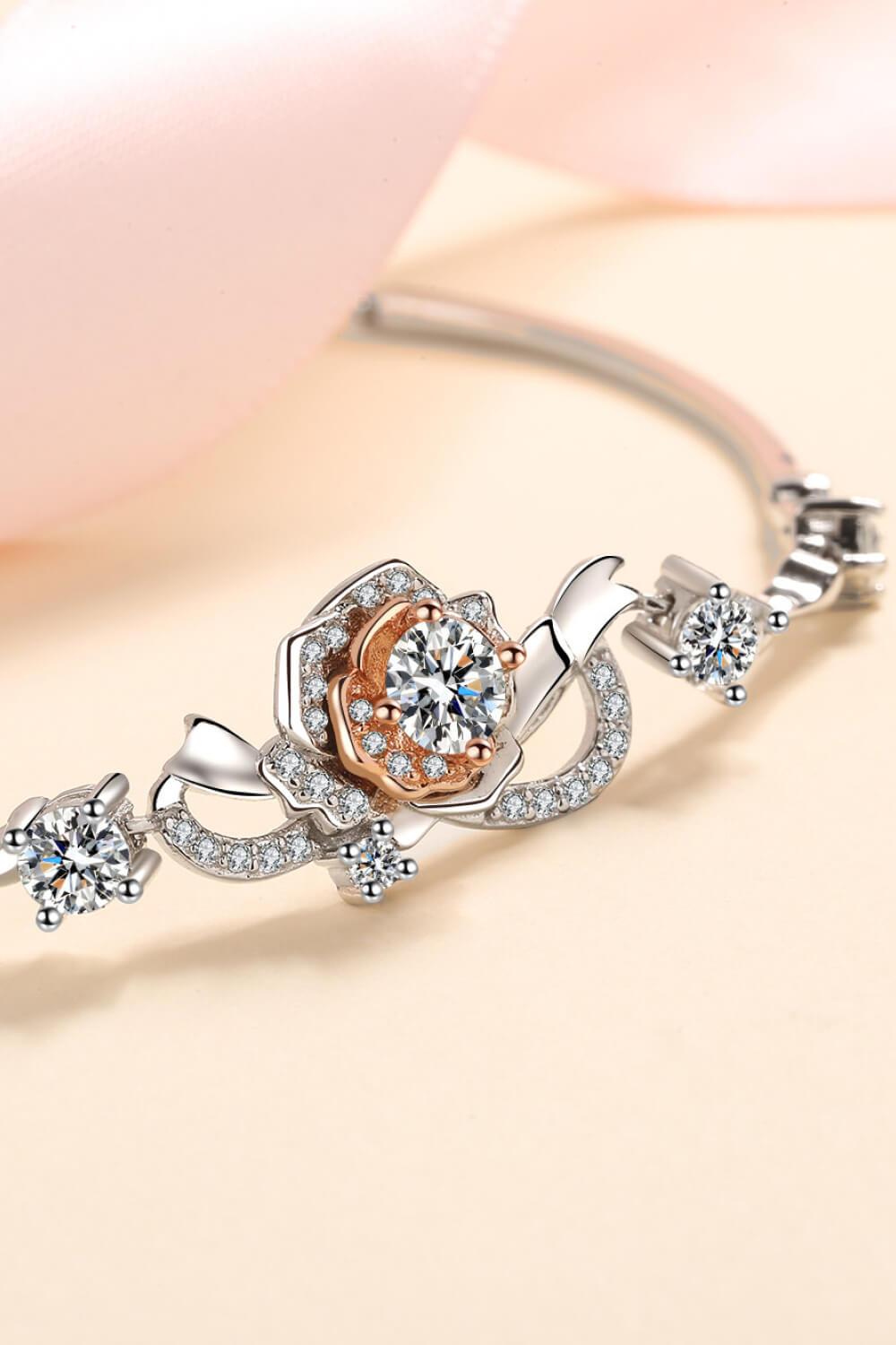 The Xaria Bracelet