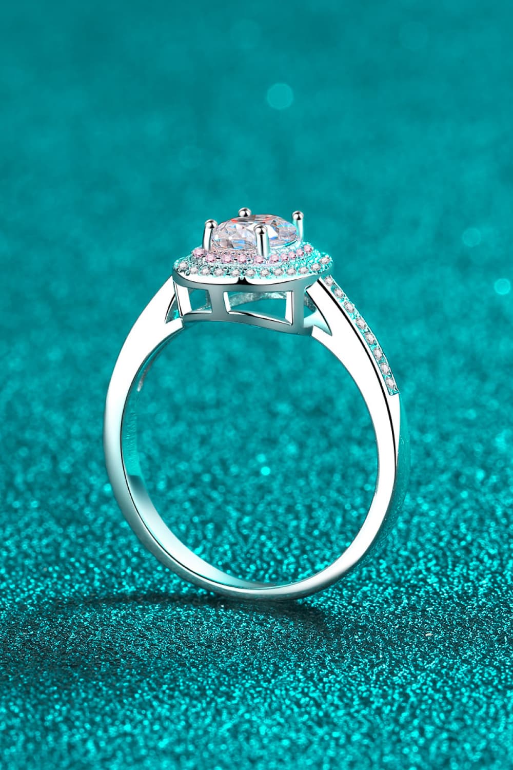 The Alira Ring