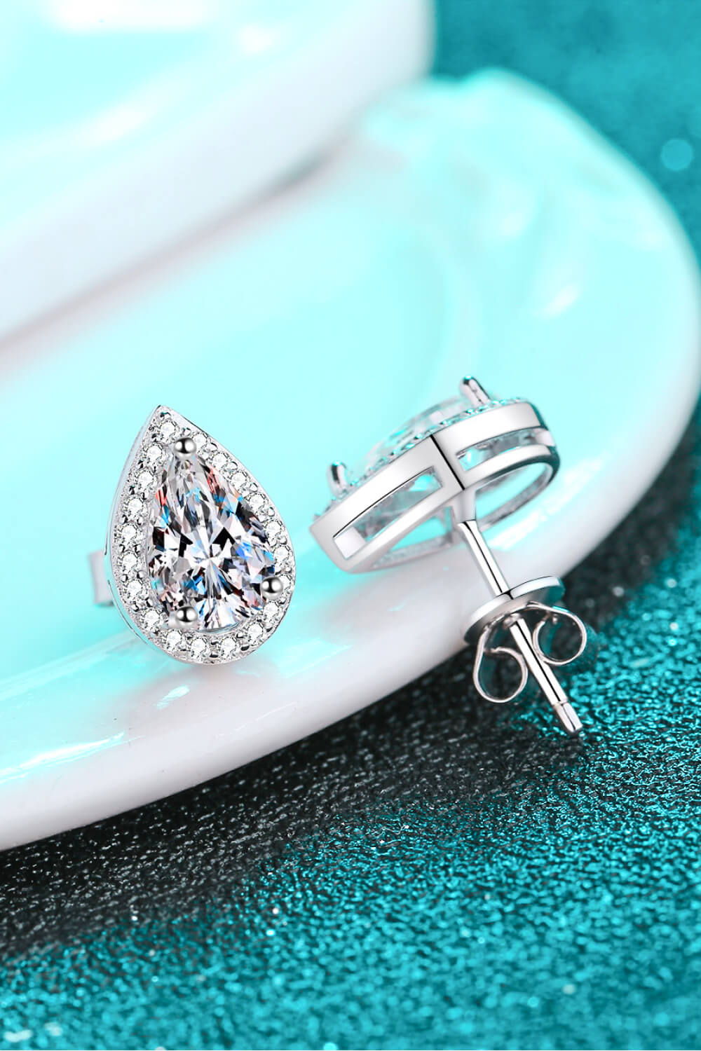 The Mary Earrings